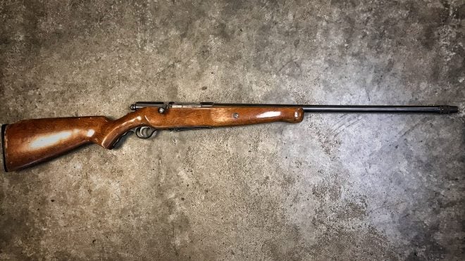 Curious Relics #008: O.F. Mossberg & Sons 185D Bolt-Action Shotgun