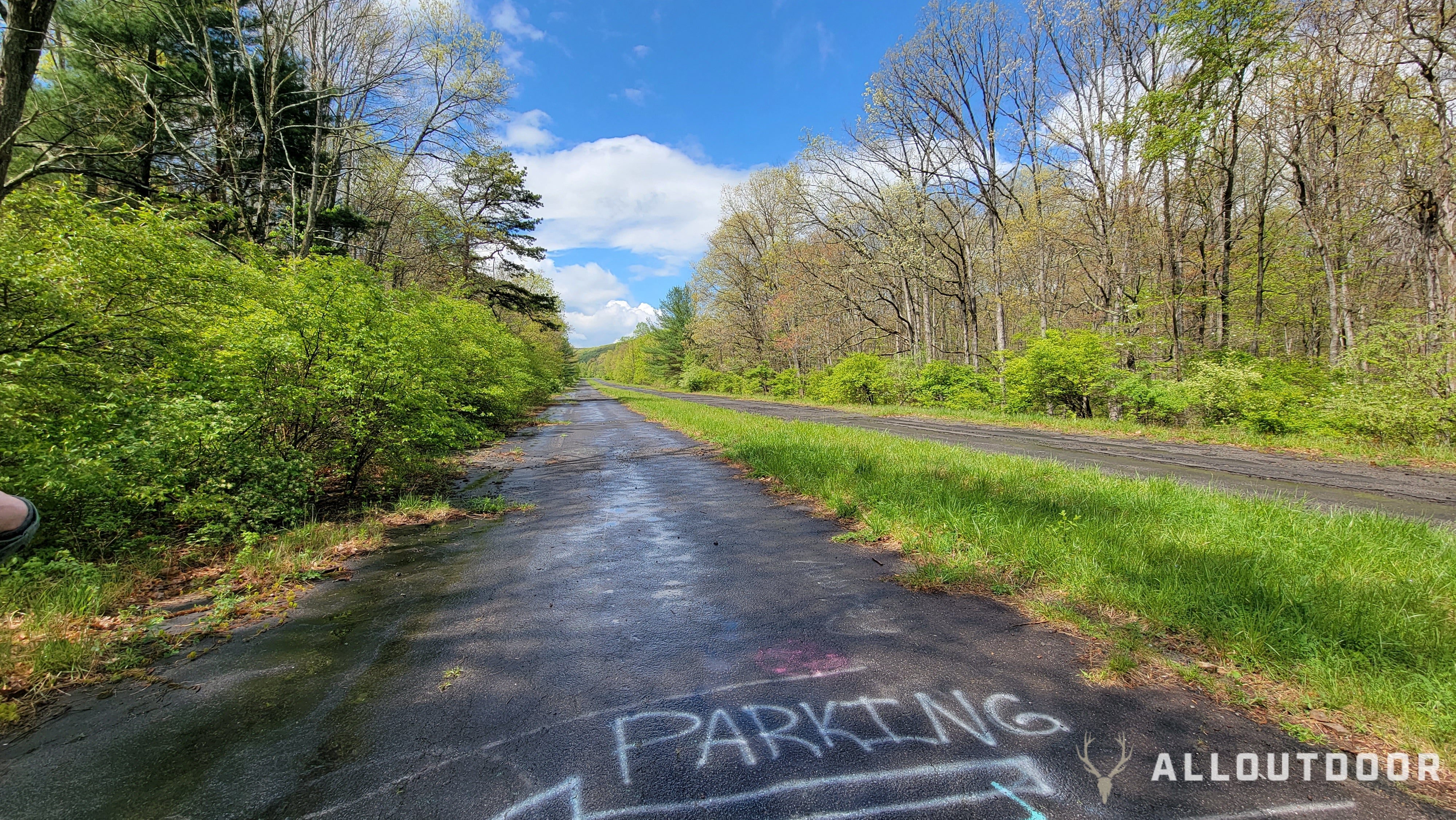 AO Review: Exploring the Apocalyptic Abandoned Pennsylvania Turnpike