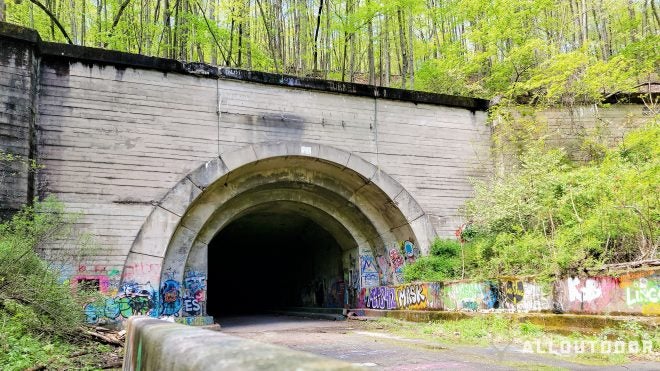 AO Review: Exploring the Apocalyptic Abandoned Pennsylvania Turnpike