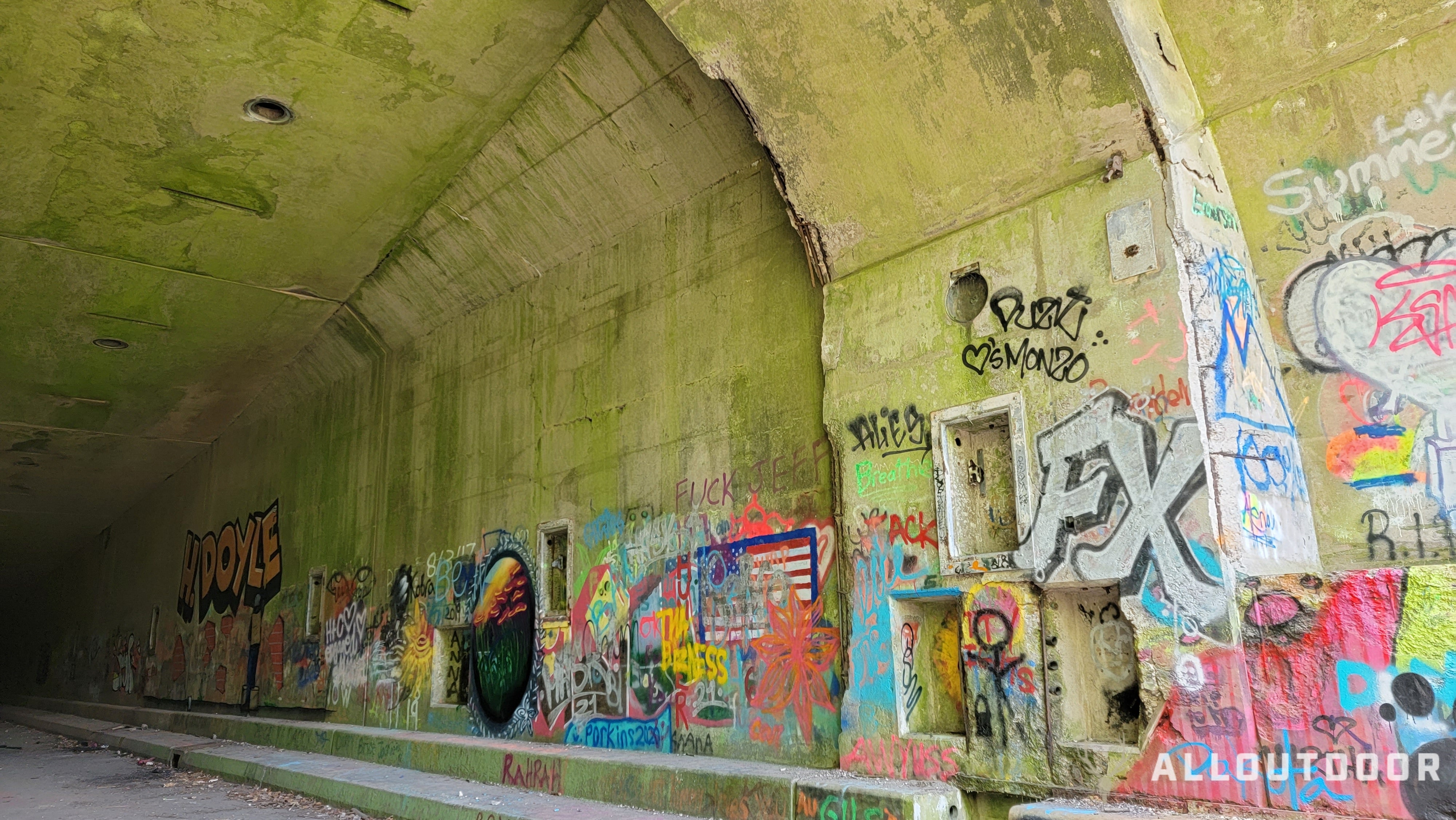 AO Review: Exploring the Apocalyptic Abandoned Pennsylvania Turnpike