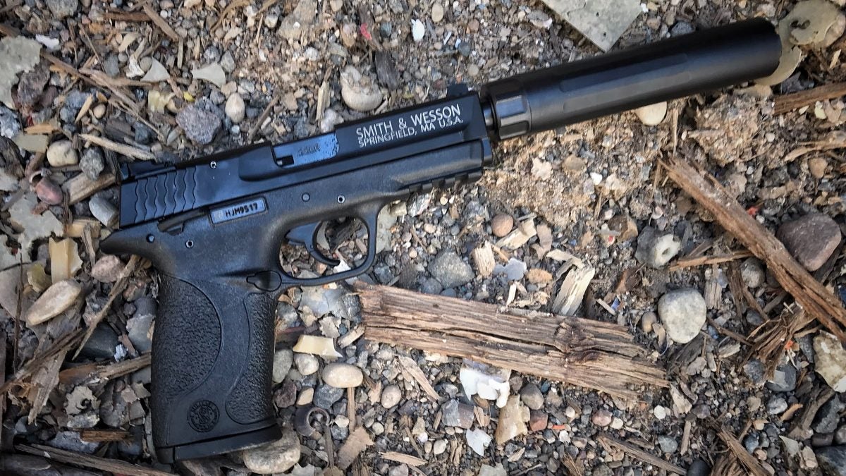 AllOutdoor Review: Smith & Wesson M&P 22 Compact Suppressor-Ready