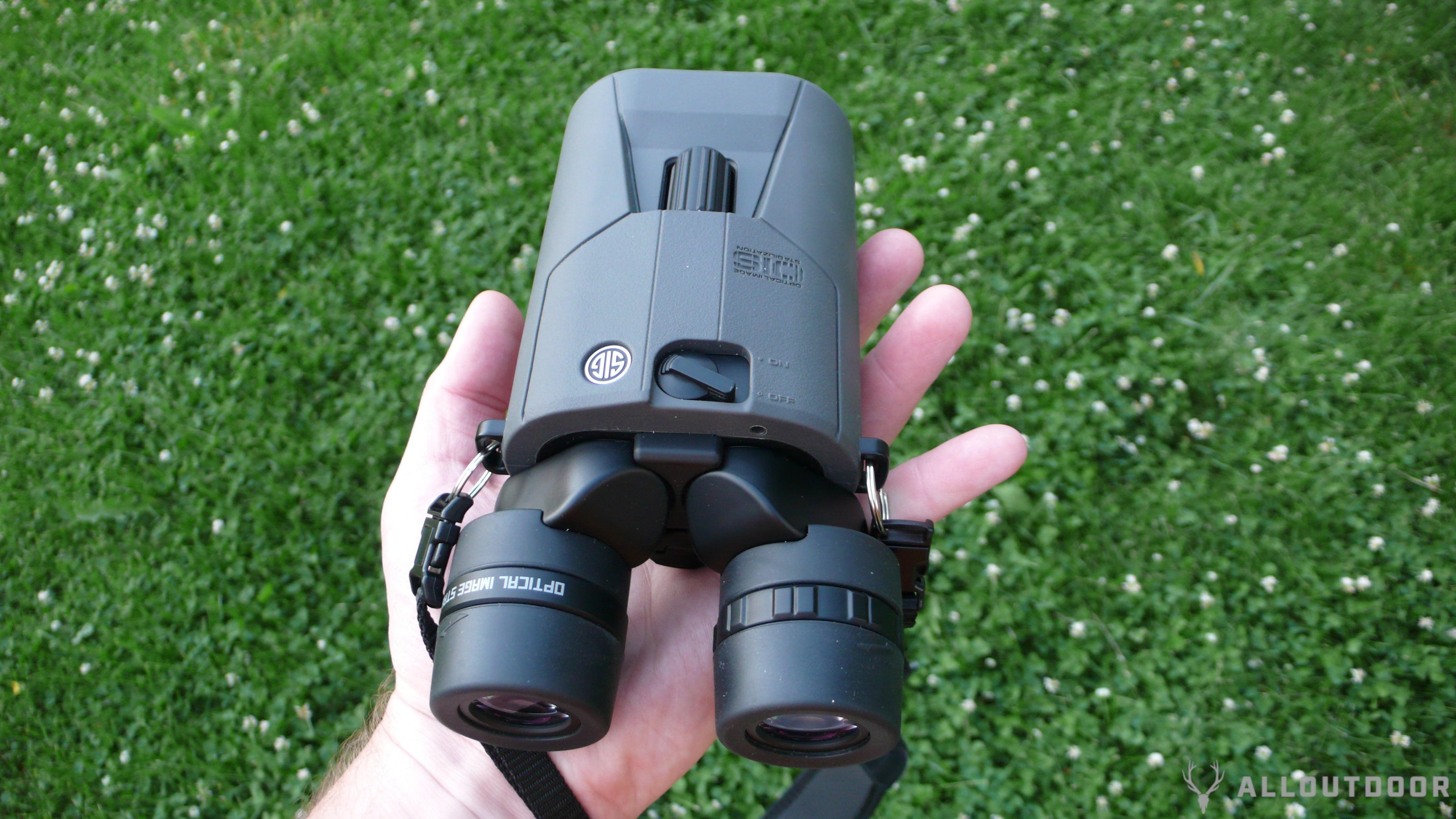 image stabilized binoculars SIG Zulu6