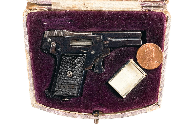 POTD: Scarce Kolibri Miniature Pistol with Original Case