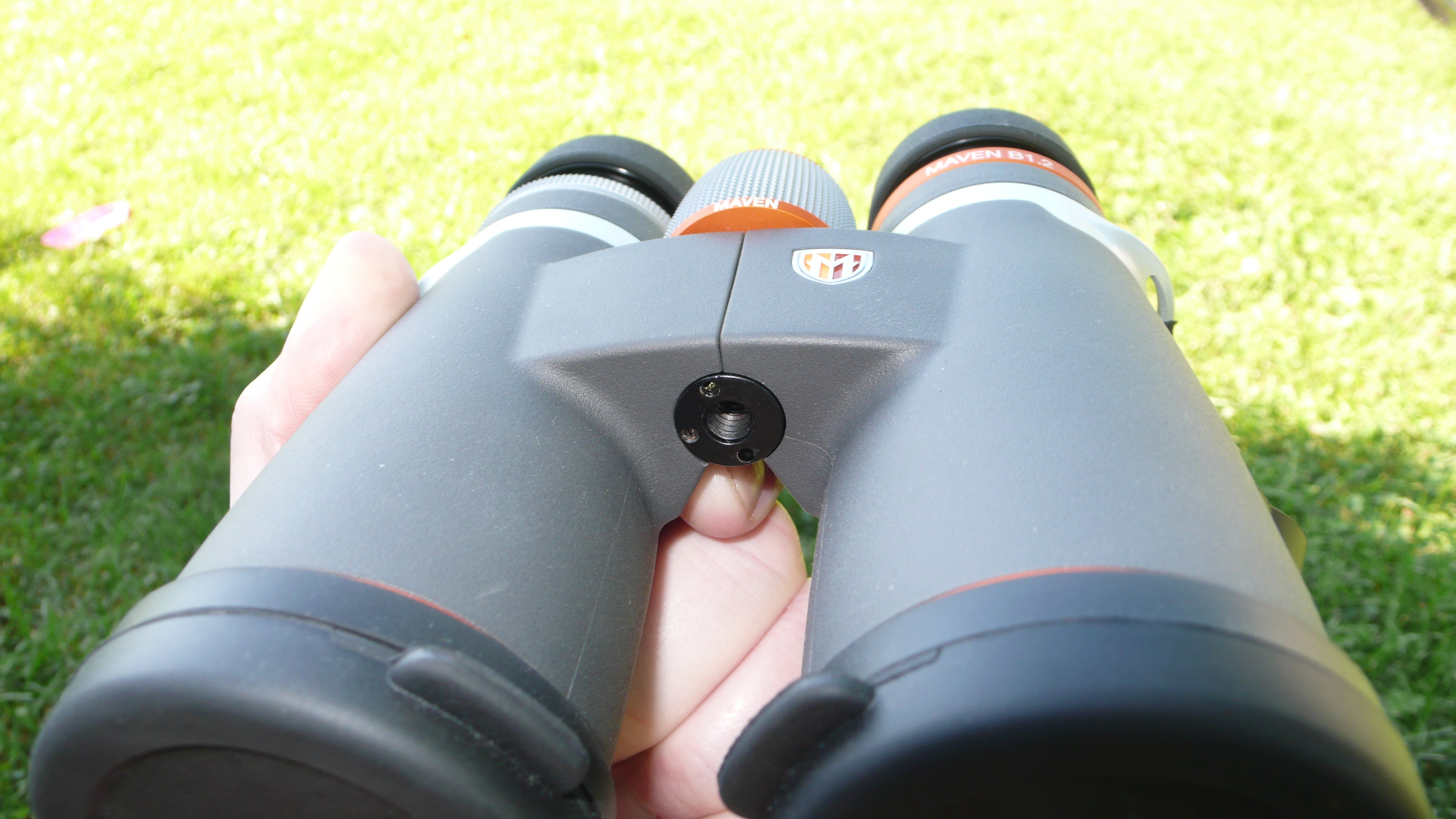 Maven B1.2 Binocular