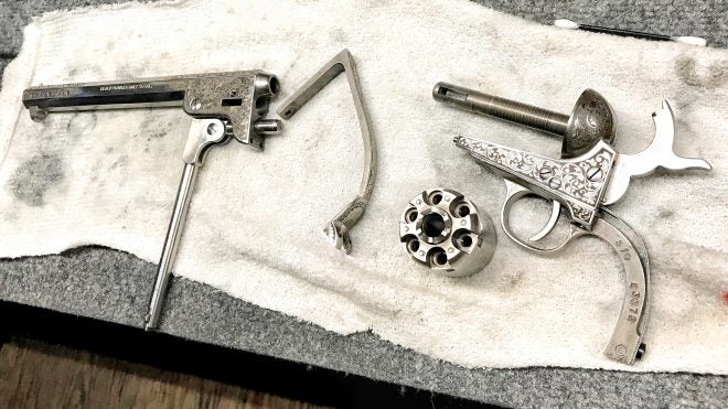 Cleaning a Black Powder Revolver with the Infante S6