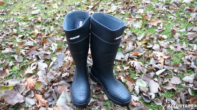 AO Review: Baffin Blackhawk Boots – Muck Boots For Work & Play