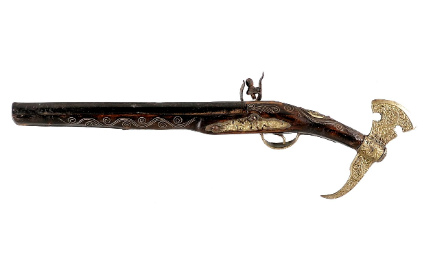 POTD: Axe-Handled 63 Caliber Flintlock Pistol – Cut Them Down!