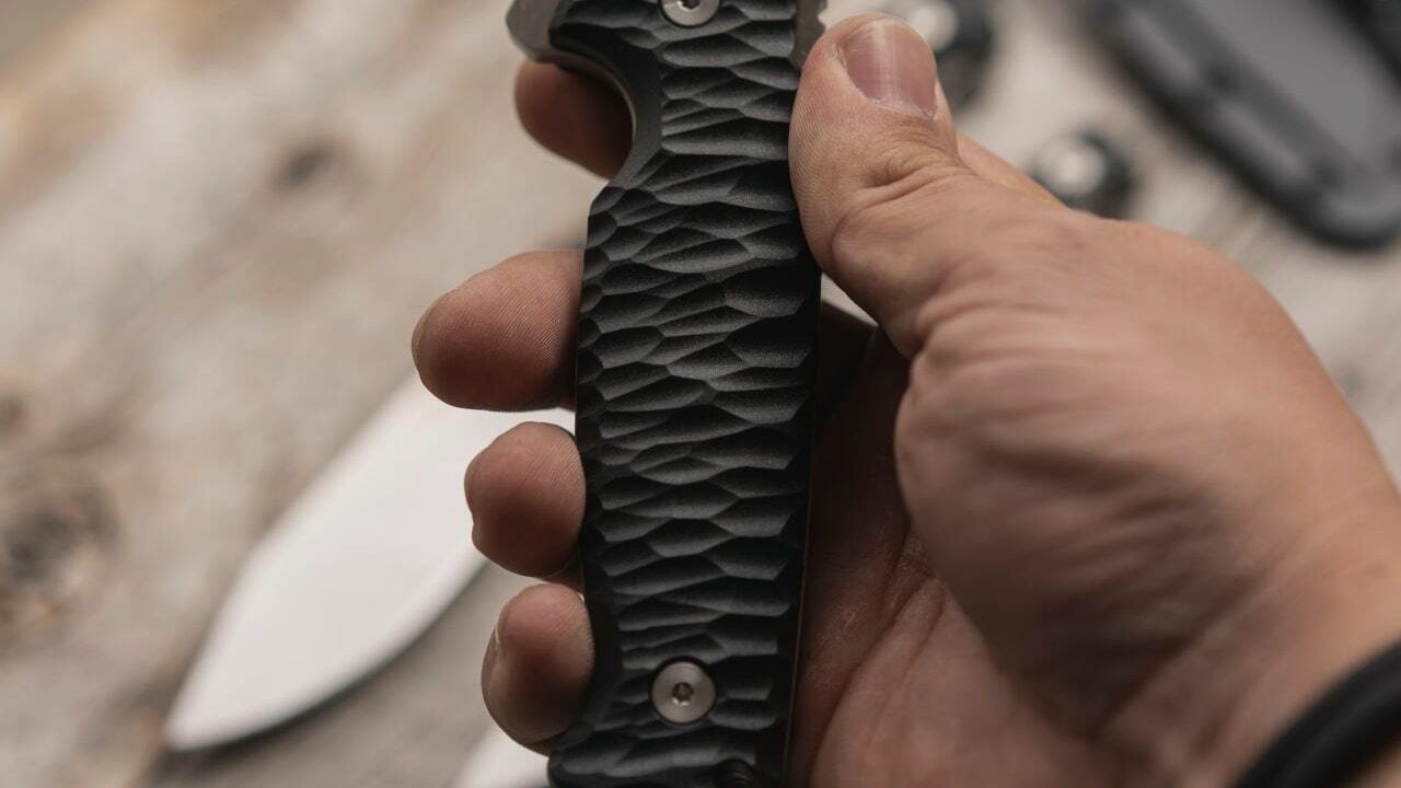 Cold Steel Introduces their NEW Razor Tek Fixed Blade Knives Cold Steel Introduces their NEW Razor Tek Fixed Blade Knives