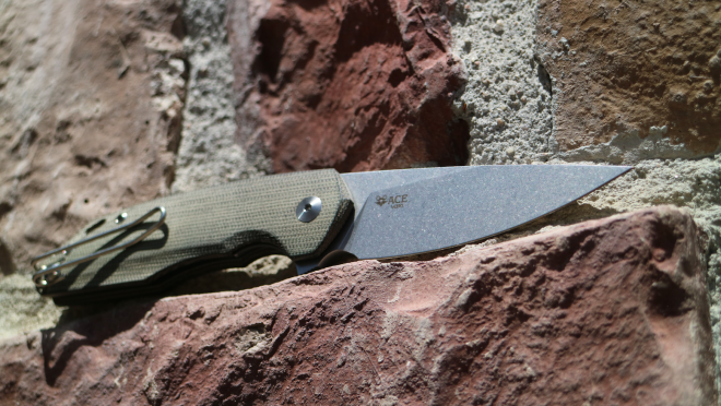 AllOutdoor Review: GiantMouse ACE Corta Green Canvas Micarta