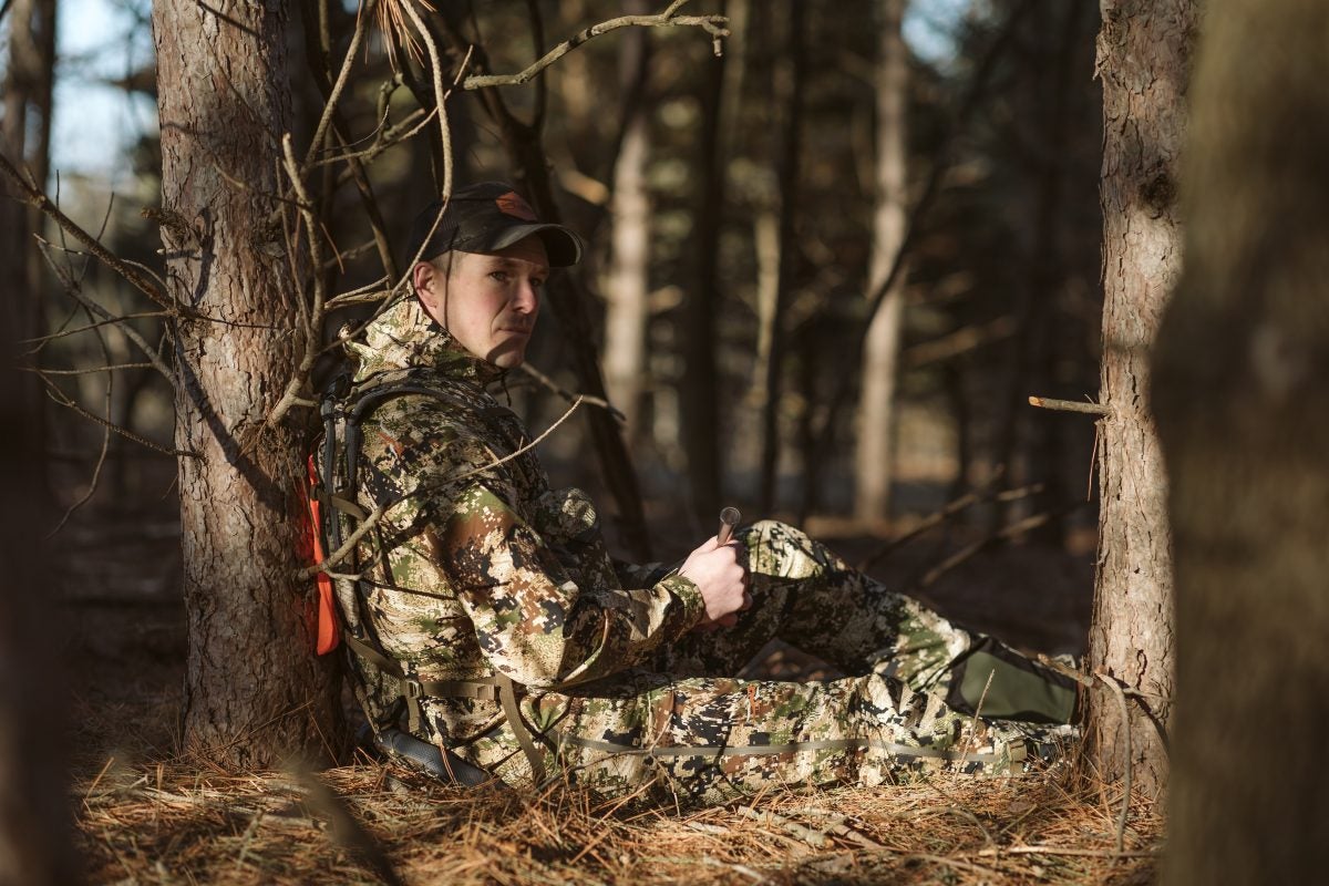 AllOutdoor Review: Sitka Stormfront Gaiter in Optifade Subalpine Camo