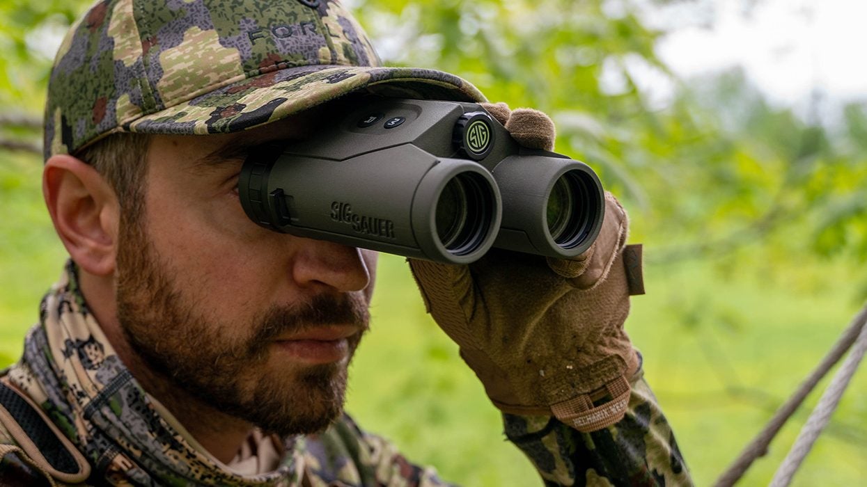 SIG Sauer's New KILO6K-HD Compact Ballistic Rangefinding Binoculars