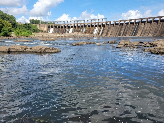 Coosa River Fishing: Jordan Lake Dam – Chasing Cool Water Bass