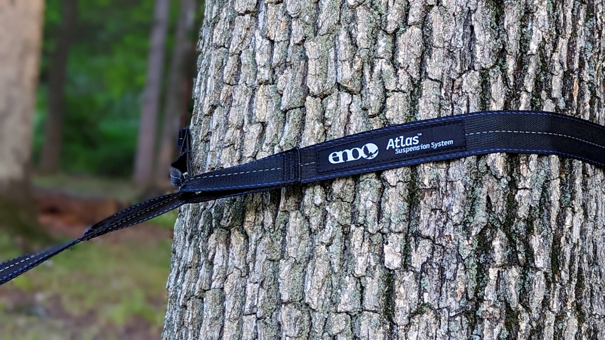 ENO hammock straps atlas hammock straps no knots needed setup eno atlas straps EAGLES NEST OUTFITTERS