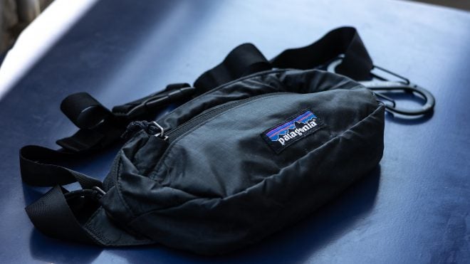 AllOutdoor Review – Patagonia Black Hole Hip Pack