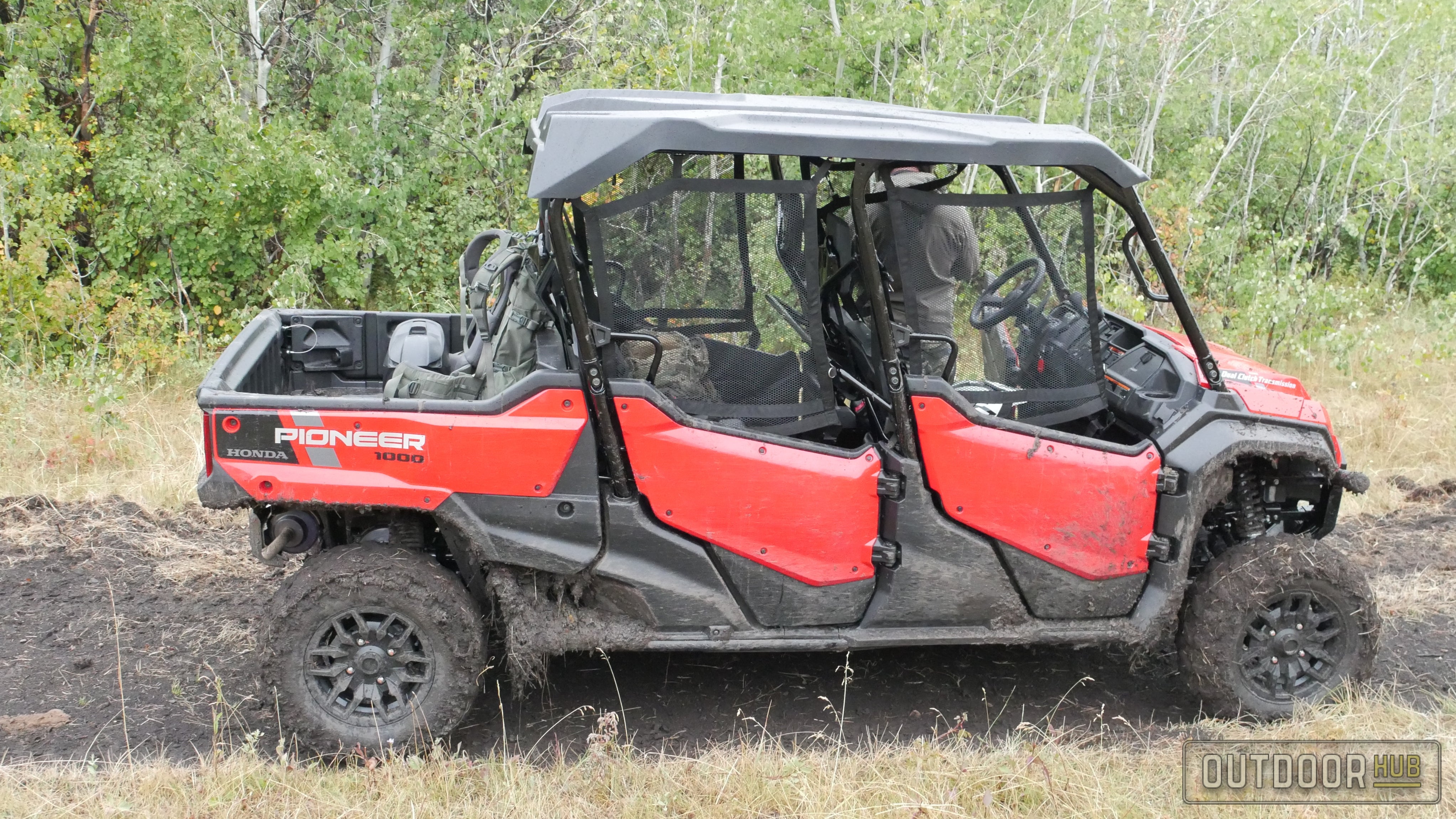 AO Review: The New Honda Pioneer 1000-6 Deluxe Crew SXS