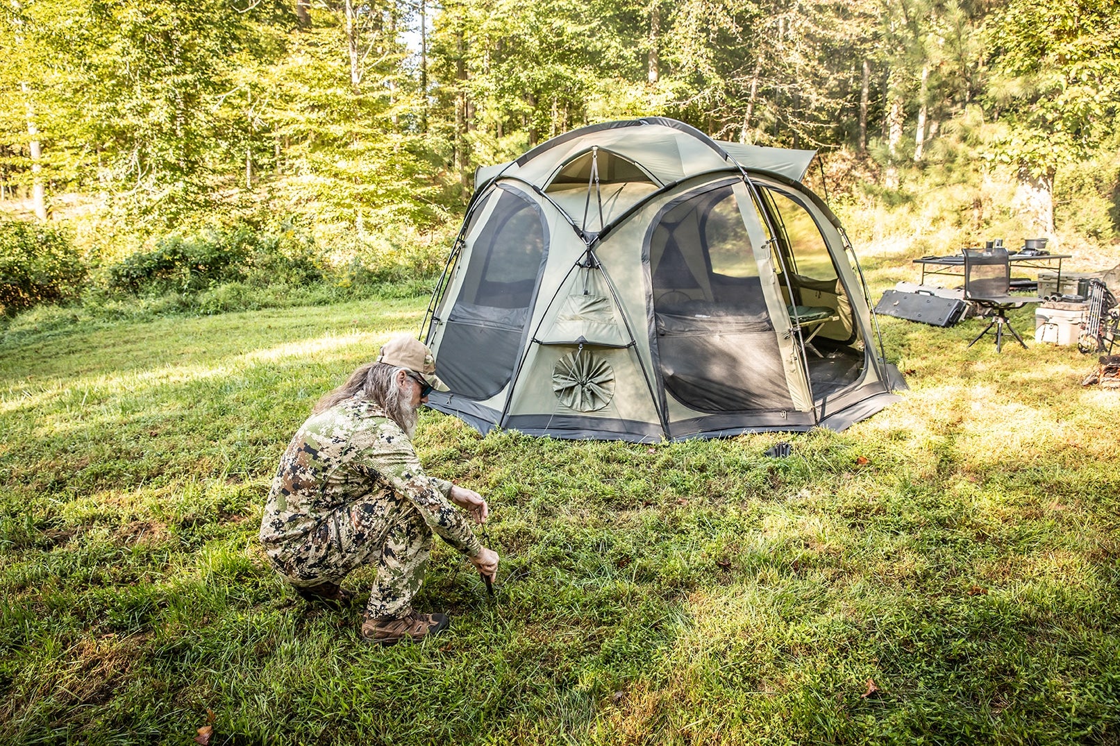 LiteFighter Introduces the Dragoon 8 Person 4 Season Tent