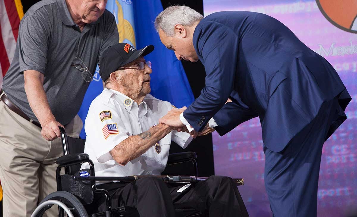 Henry Honors Vets with $325K Donations via Guns for Great Causes Henry Honors Vets with $325K Donations via Guns for Great Causes