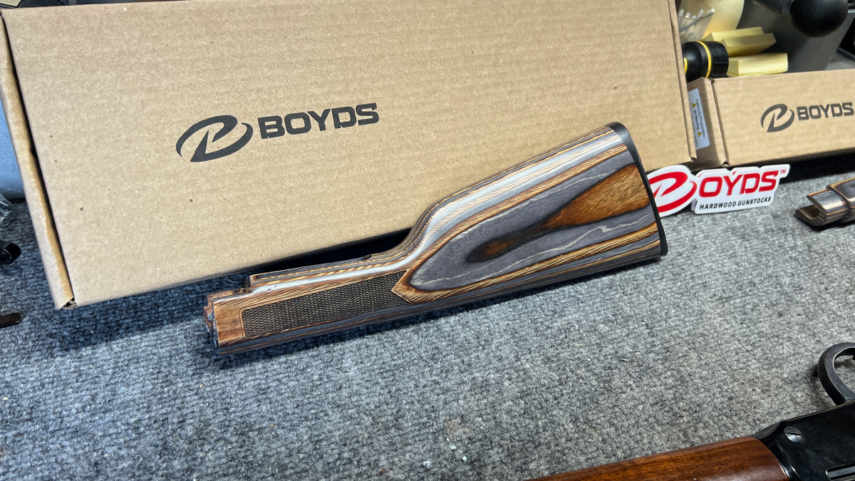 Boyds Henry H001