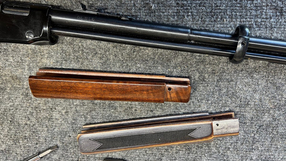 Boyds Henry H001