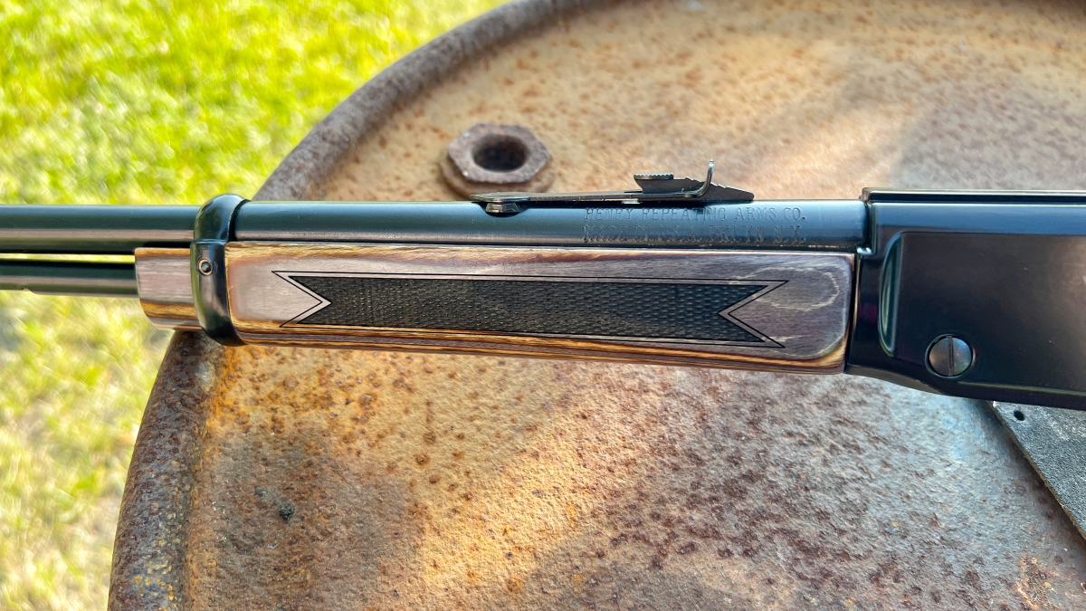 Boyds Henry H001