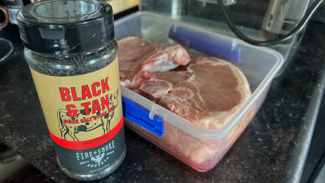 AllOutdoor Review: Fire & Smoke Society – Black and Tan Steak Rub