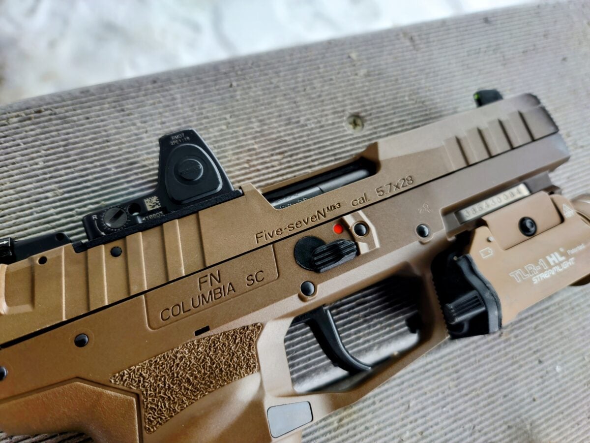 FN Five-seveN MK3 MRD 5,7x28mm Pronto para Óptica