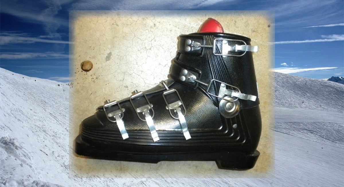 Lange ski boots alpine skiing ski racing performance comfort fit customizable downhill skiing freeride skiing ski gear ski equipment skiing snow sports boots ski boot technology ski boot design