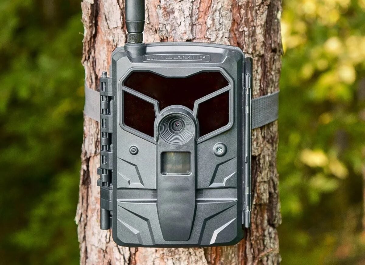 moultrie mobile edge pro