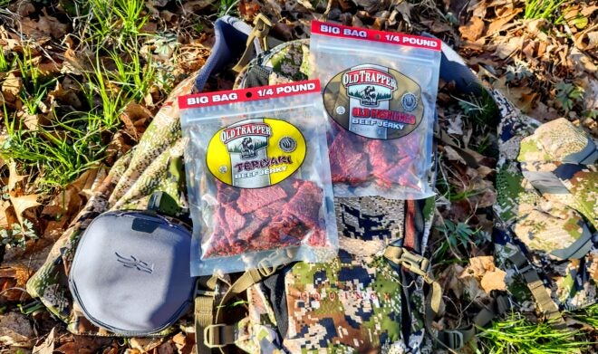 AllOutdoor Review: Old Trapper Beef Jerky – Old Fashioned & Teriyaki