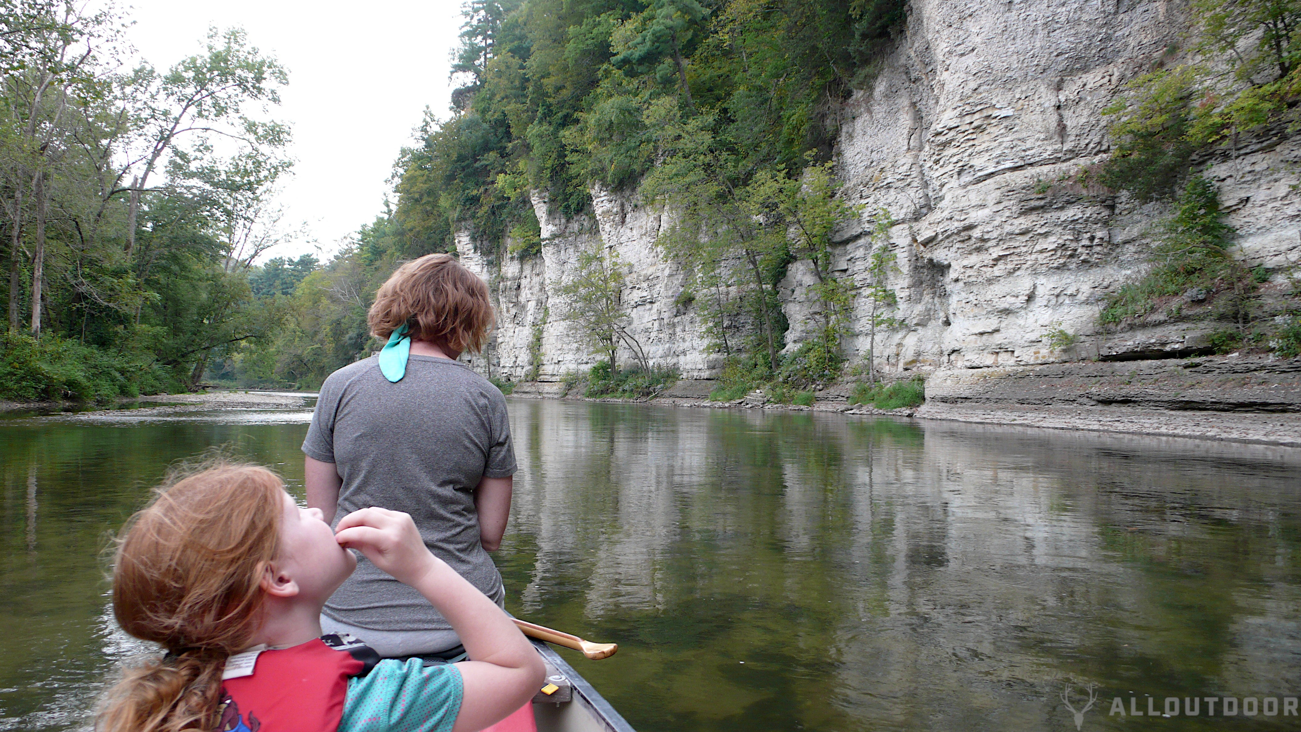 Paddling The Upper Iowa River – One of Nat Geo’s “100 Greatest” Paddling The Upper Iowa River – One of Nat Geo’s “100 Greatest”