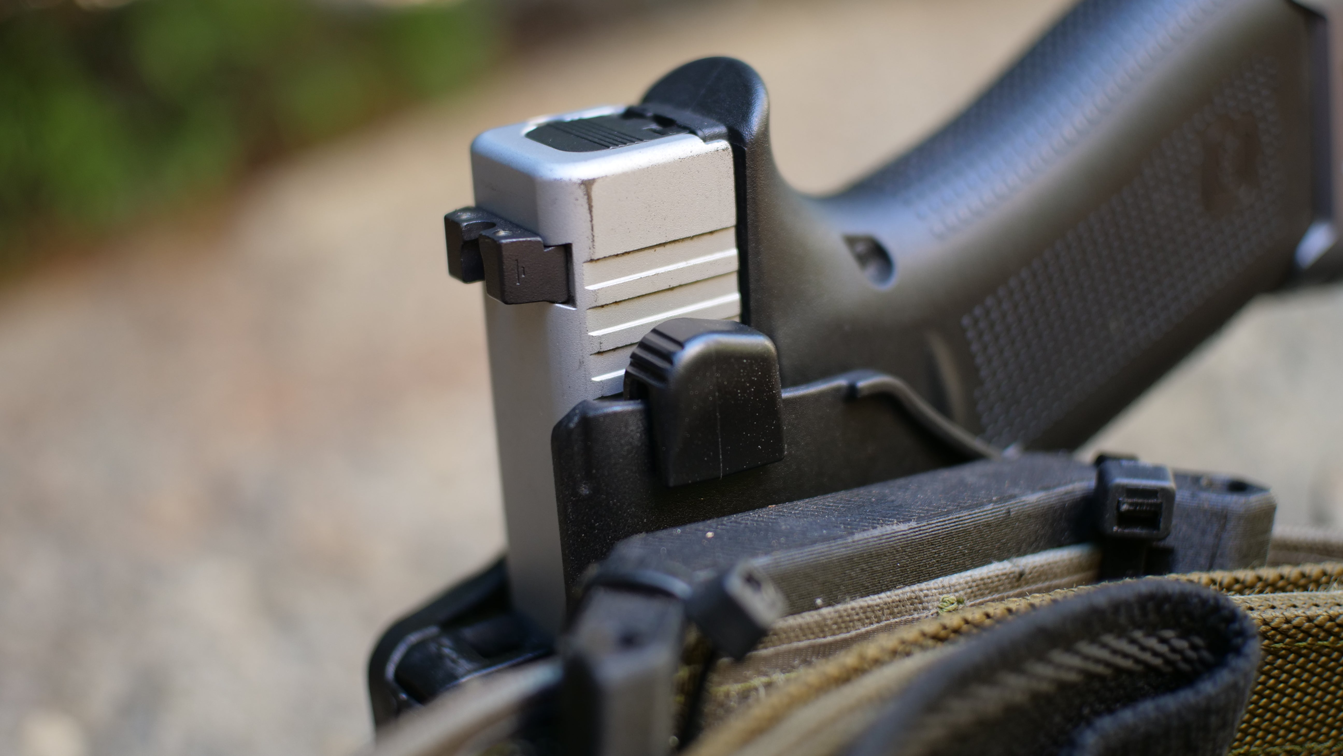 Safariland Introduces the New Concealable OWB Solis ALS Holster