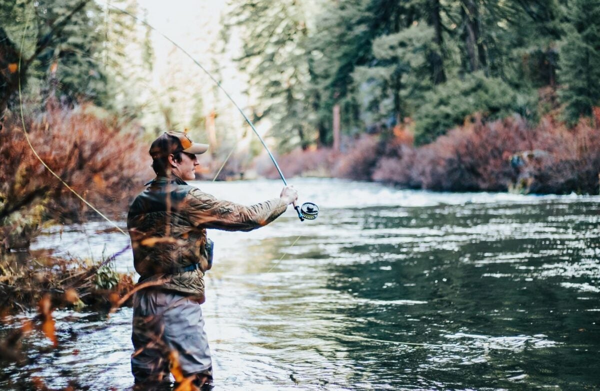 Beginner’s Guide to Picking The Right Fly Fishing Rod Beginner’s Guide to Picking The Right Fly Fishing Rod