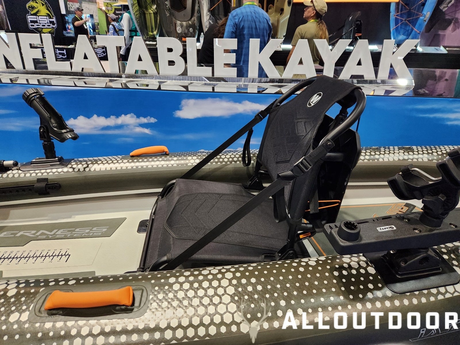 [ICAST 2023]The iA.T.A.K 110 Angler Kayak from Pelican International