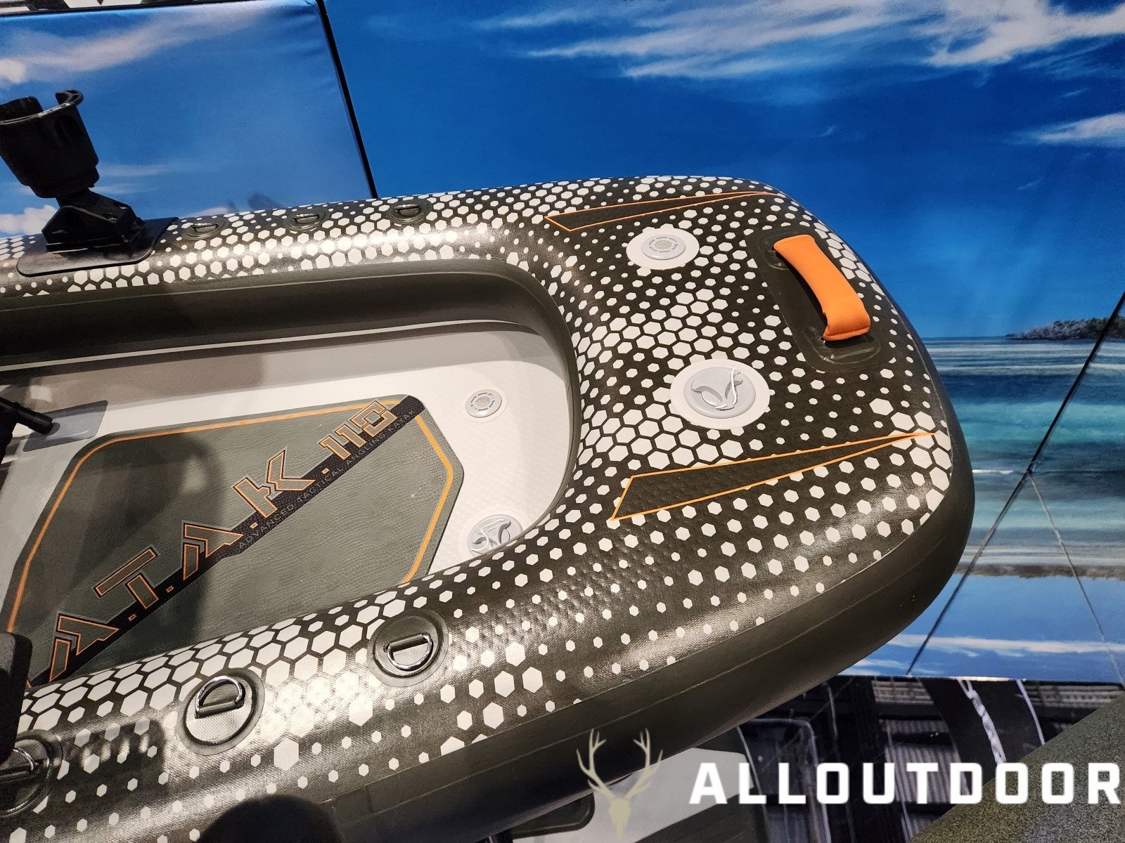 [ICAST 2023]The iA.T.A.K 110 Angler Kayak from Pelican International