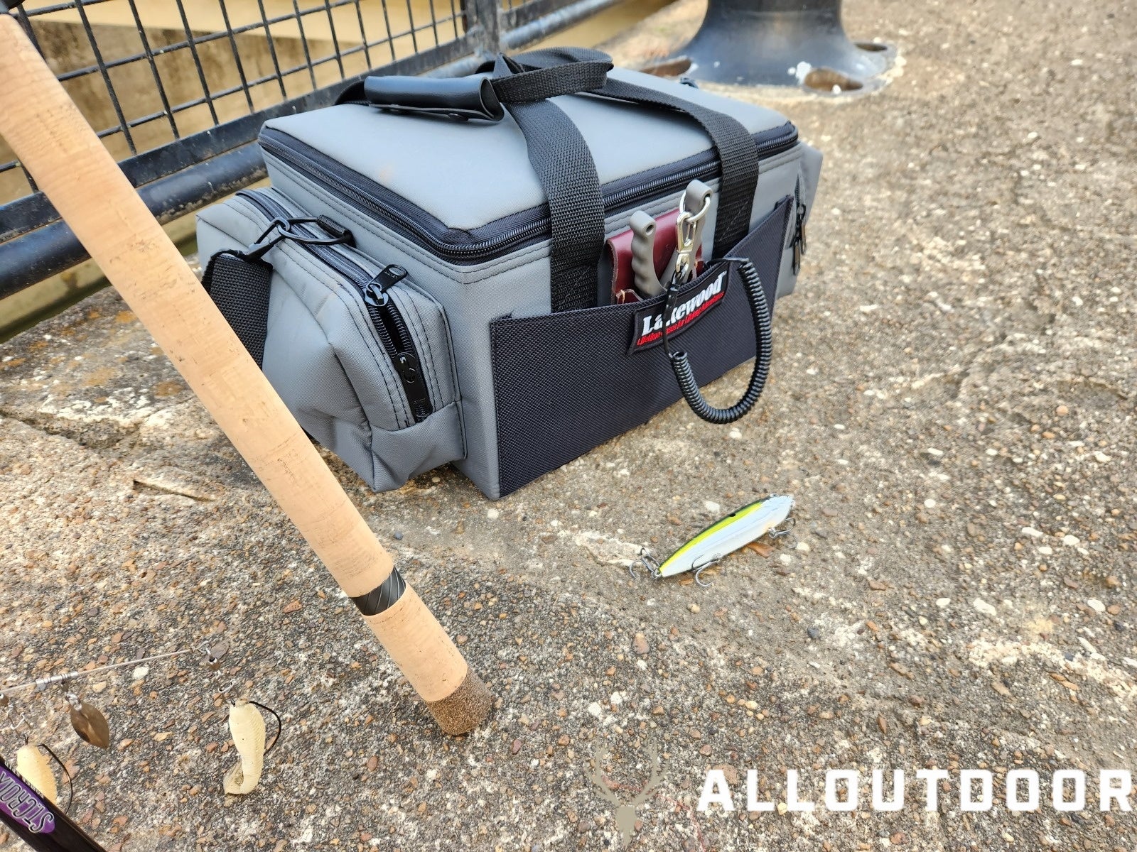 AllOutdoor Review – Lakewood Mini Sidekick Tackle Box