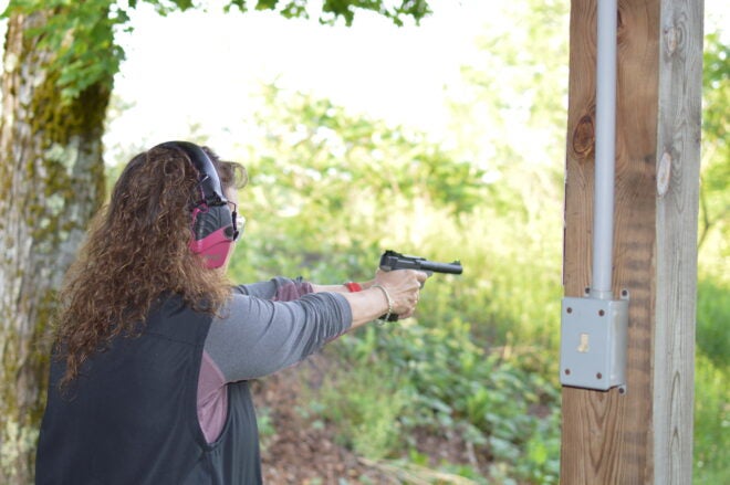 Meet Lisa Clemons, founder of LIPS – Ladies into Practical Shooting