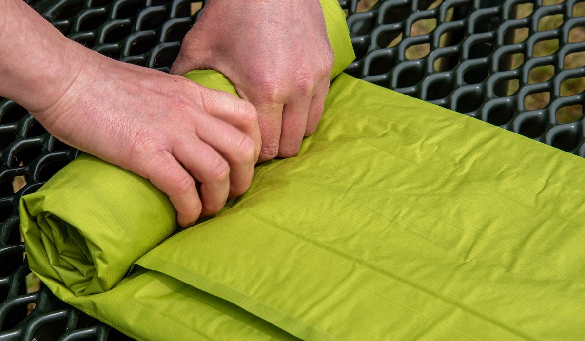 Ultra 3R insulated rolling folding sleeping pad Exped small compact