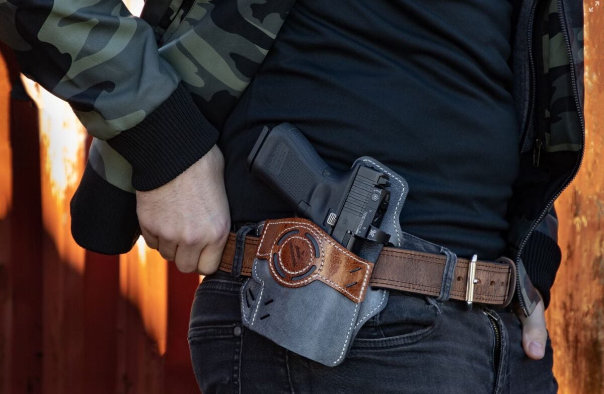 AO Review - Best Gun Belts for Carry Holsters (for the Money
