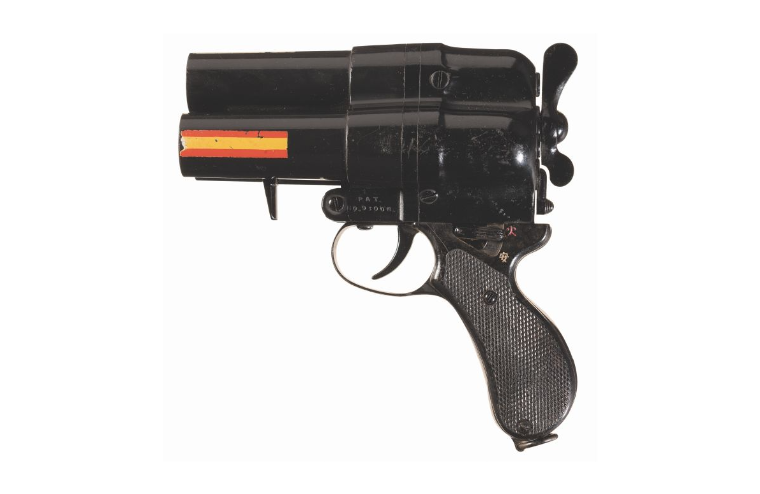 POTD: The Best Three Barreled Flare Pistol - The Japanese Type 90