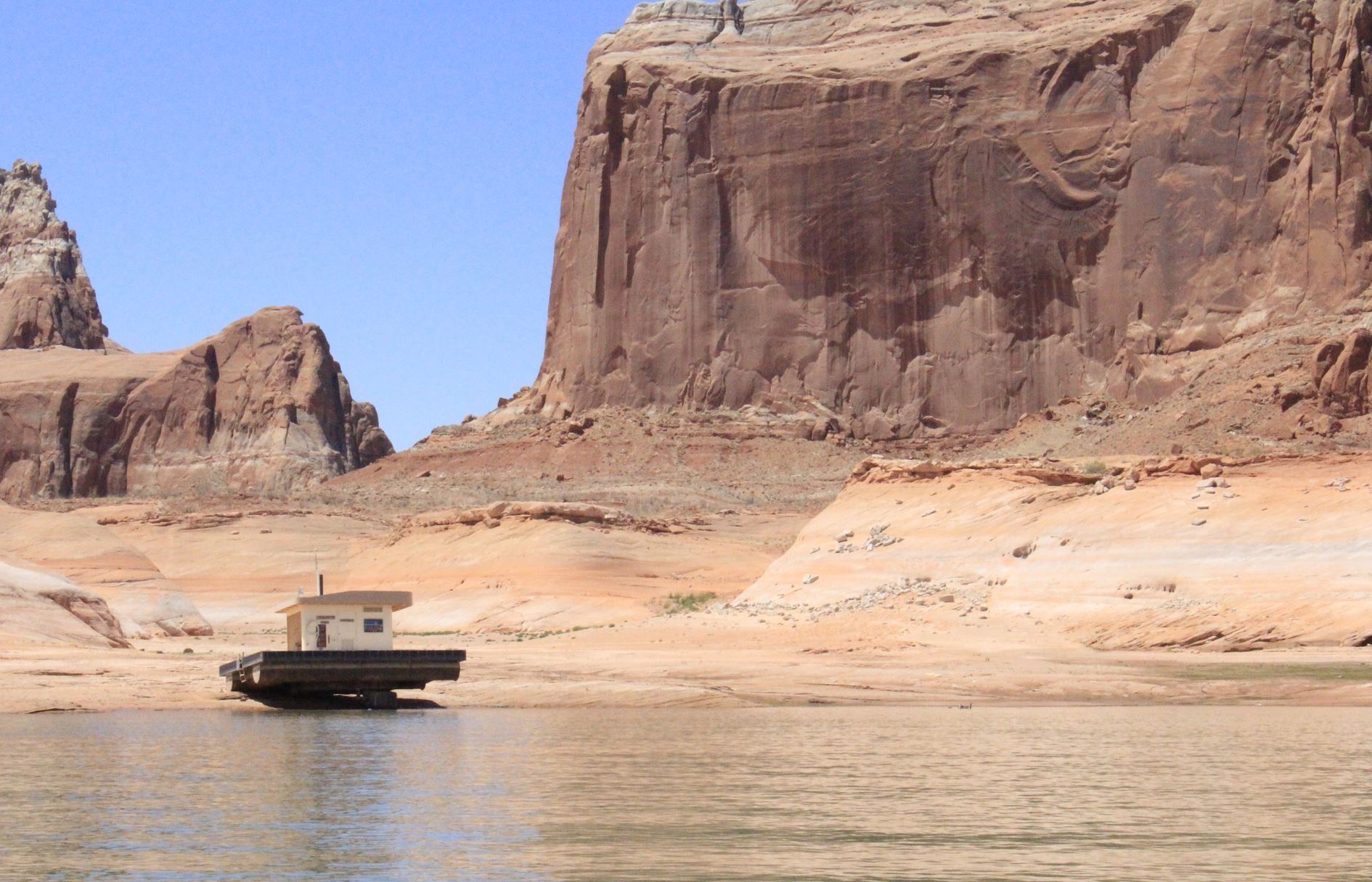 Midwest Mecca for Boating & Fishing - Lake Powell - But for How Long?