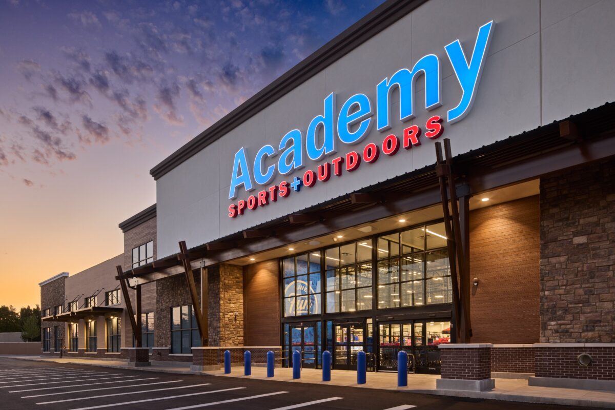 MIL, Vets & 1st Responders: Academy Sports + Outdoors 10% Off til 11/12