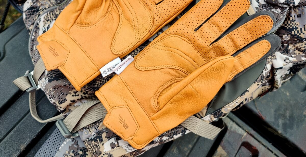 Home on the Range #059: Sitka Gunner Windstopper Glove - Tan