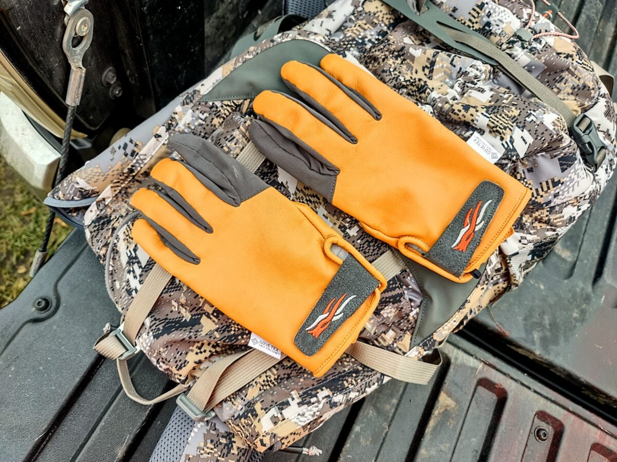 Home on the Range #059: Sitka Gunner Windstopper Glove - Tan