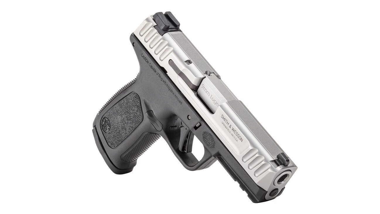 The Smith & Wesson SD Series Gets An Update: The SD9 2.0 The Smith & Wesson SD Series Gets An Update: The SD9 2.0
