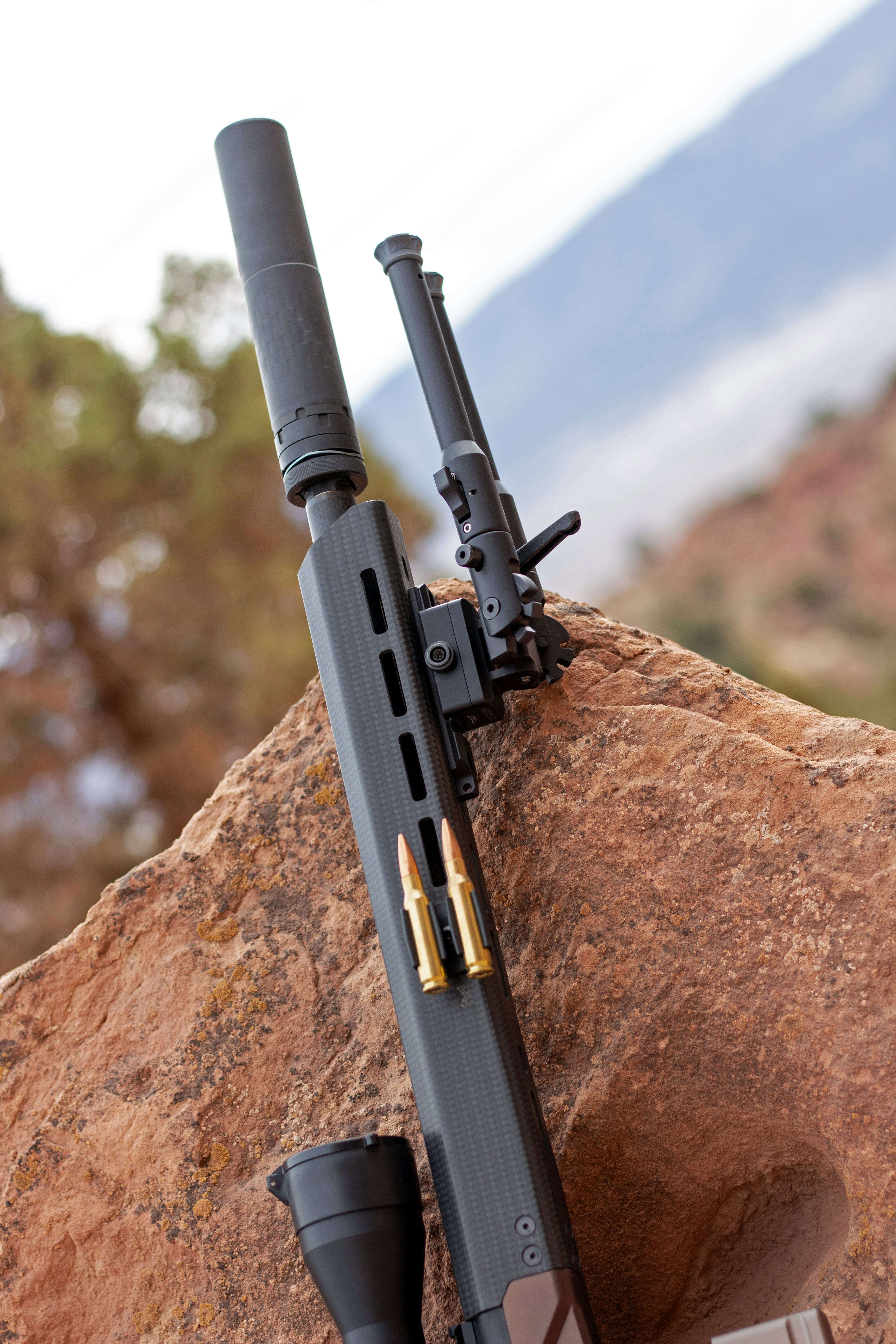 Introducing The New Skyline Lite Bipod from Warne Scope Mounts