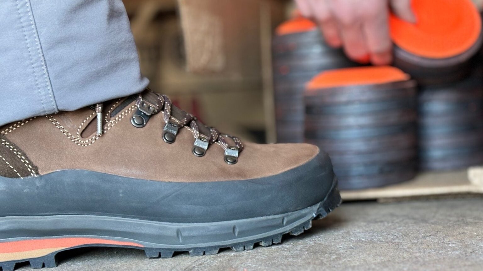 Fresh Release: Meindl USA’s Premium MFS Vakuum Hiker Boot Fresh Release: Meindl USA’s Premium MFS Vakuum Hiker Boot