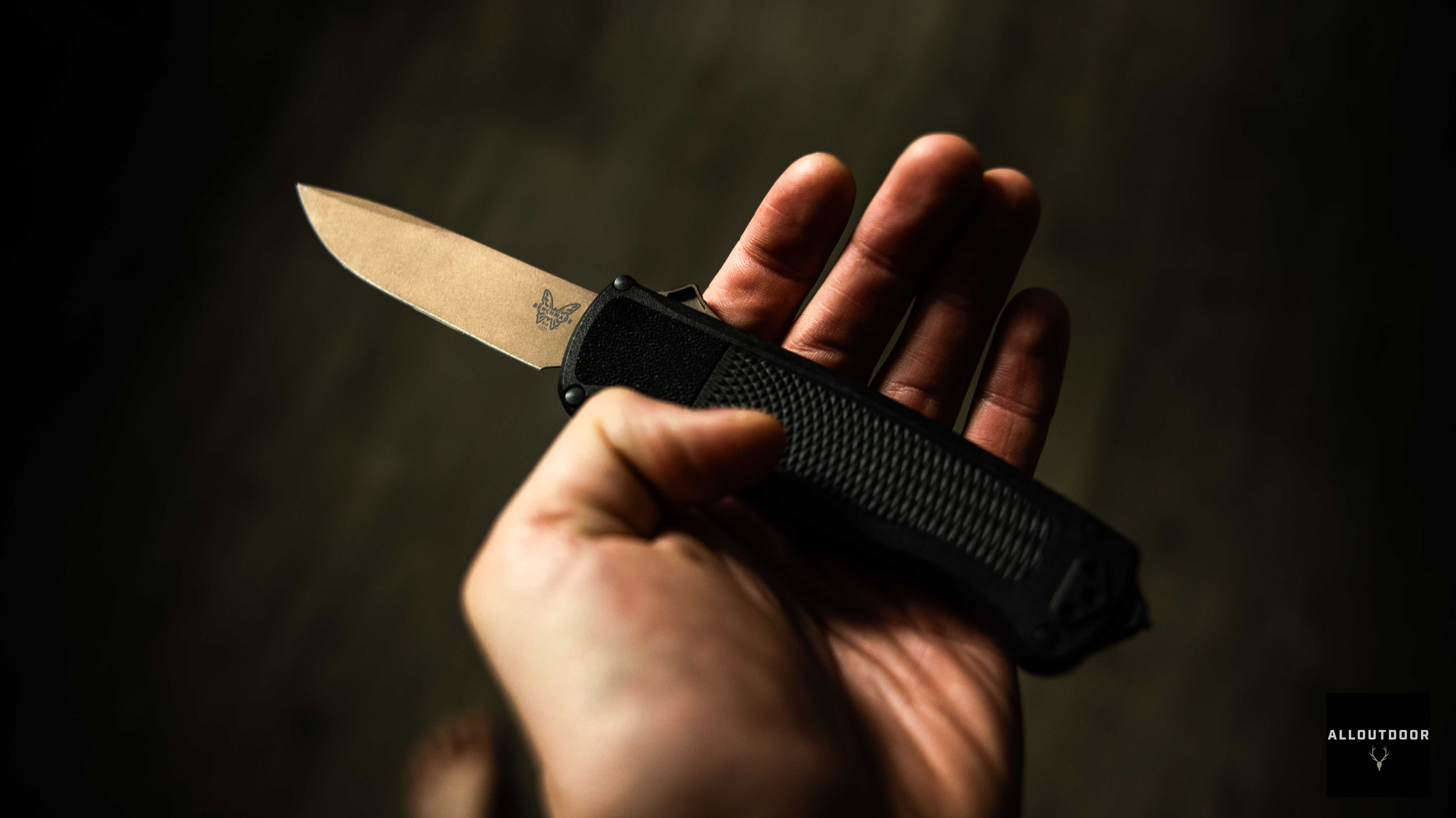 AllOutdoor Review: Benchmade Shootout 5370FE - Aviation Approved