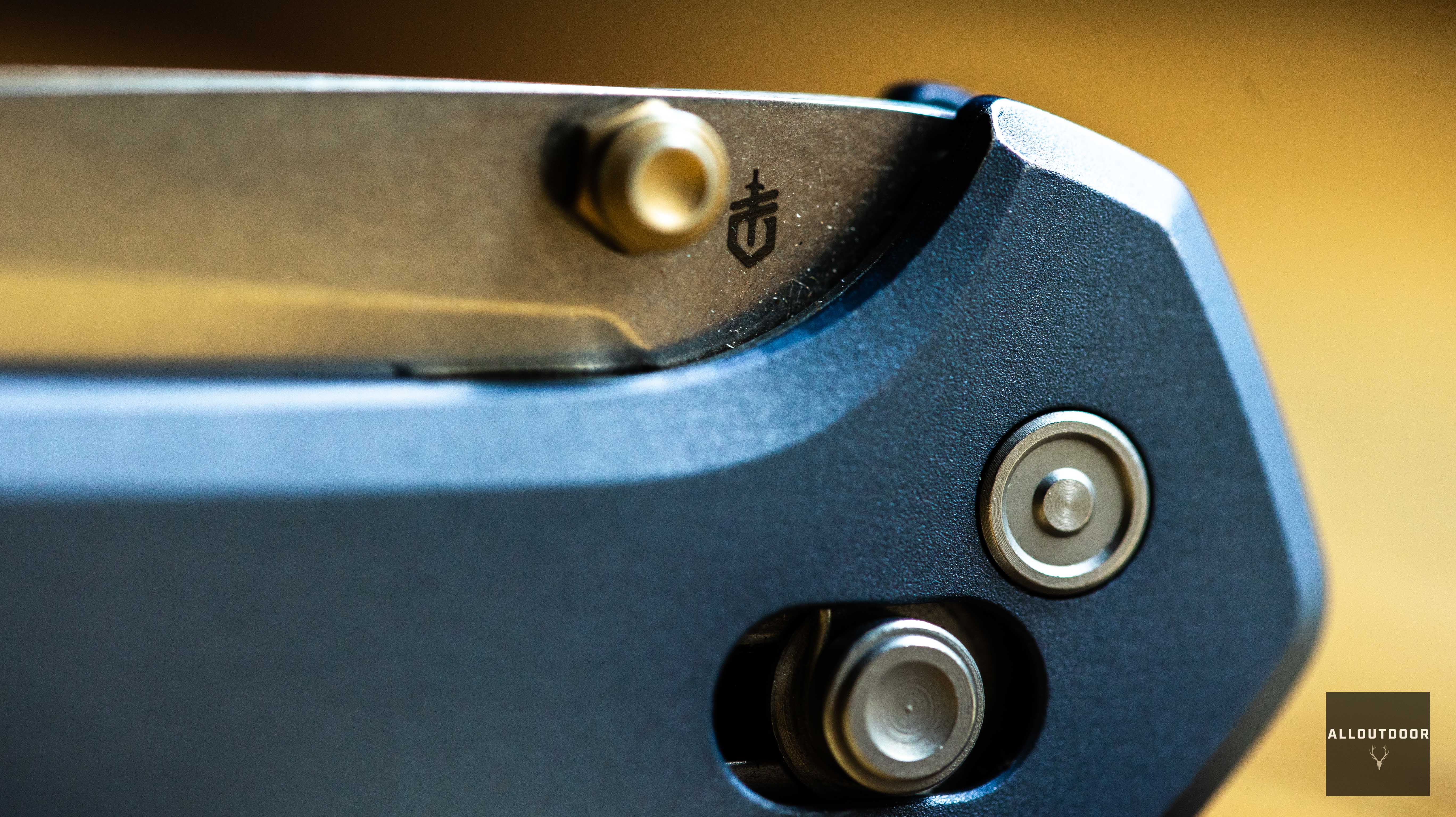 AO Review: Gerber Savvy Folding Knife - 940 Osborne Competitor?...