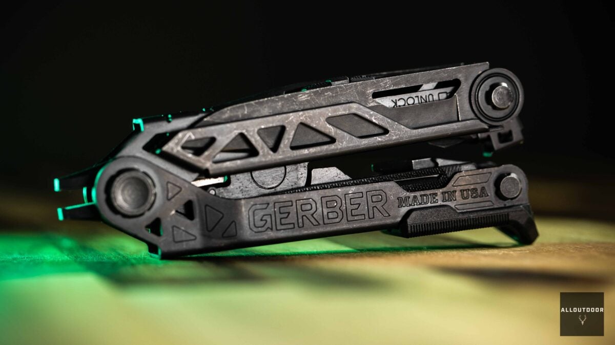 AO Review: Gerber Center-Drive Black – Bit Set, Molle-Compatible Sheath AO Review: Gerber Center-Drive Black – Bit Set, Molle-Compatible Sheath