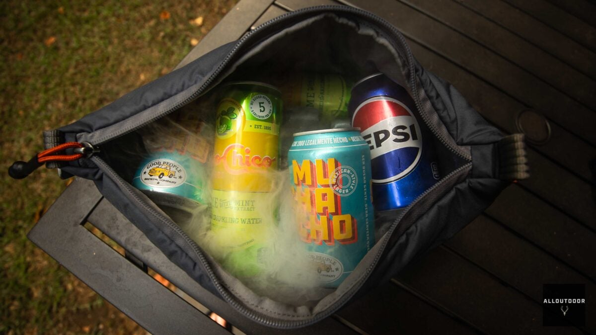 AllOutdoor Review: Bellroy Cooler Caddy 6L – Minimalist & High Quality AllOutdoor Review: Bellroy Cooler Caddy 6L – Minimalist & High Quality
